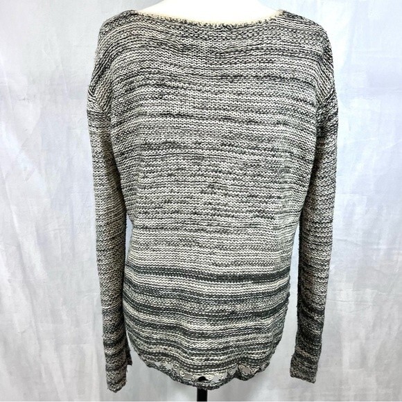 Paper Crane ivory and gray knit and open weave sweater size large - Picture 5 of 7